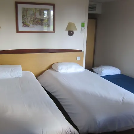Campanile Clermont Hotel Thiers